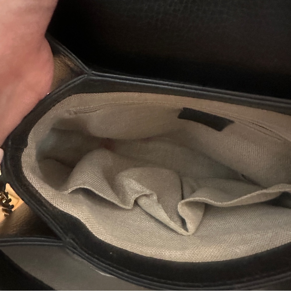 ❌SOLD❌Gucci Interlocking Flap Tote Bag with Chain Shoulder Bag - Picture 13 of 16